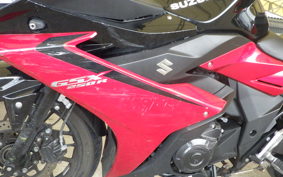 SUZUKI GSX250RA