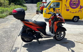 YAMAHA TRICITY 125 SE82J