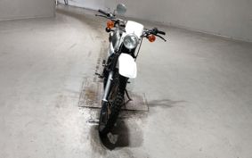 SUZUKI DR125 SF41A