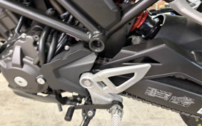 HONDA CB250R MC52