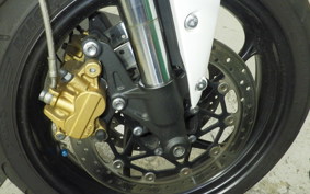 TRIUMPH STREET TRIPLE 85 2013