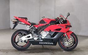 HONDA CBR1000RR SC57