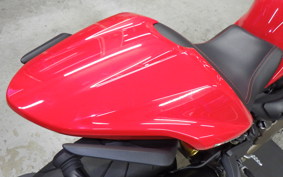 DUCATI M1200 S 2015