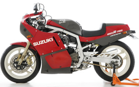 SUZUKI GSX-R750R 1995 GR71G