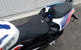BMW M1000R 2023 0E81