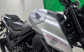 HONDA CB750 HORNET 2025 RH24