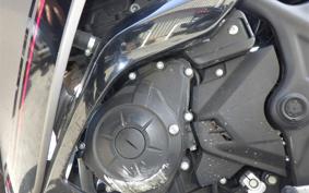 YAMAHA YZF-R25 A 2006 RG10J