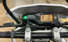 YAMAHA WR125R DE07