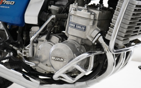 SUZUKI GT750 2003 GT750