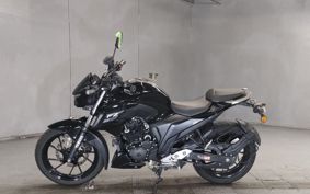 YAMAHA FZ25 RG69