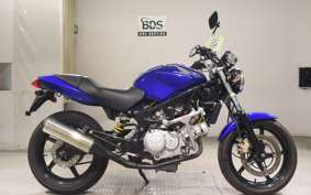 HONDA VTR 250 MC33