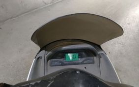 YAMAHA MAJESTY 125 SE27