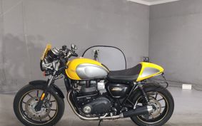 TRIUMPH STREET CUP 2017 DAD77G