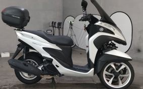 YAMAHA TRICITY 125 SE82J