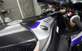 YAMAHA YZF-R1 M 2018