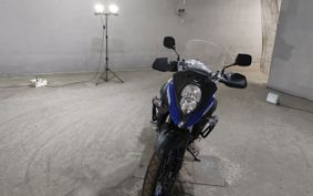 SUZUKI DL650 ( V-Strom 650 ) C733M