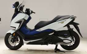 HONDA FORZA 250 MF15