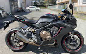 HONDA CBR650R 2019 RH03