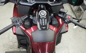 HONDA GL 1800 GOLD WING TOUR DCT 2025 SC79