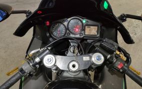 KAWASAKI ZX 1200 NINJA R 2003 ZXT20A