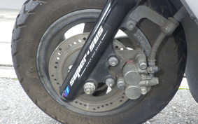 SUZUKI GSR125