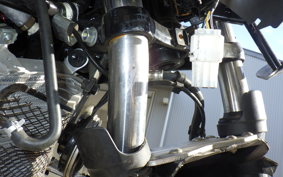 SUZUKI GSX250RA