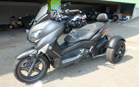 YAMAHA X-MAX 250 Trike SG25