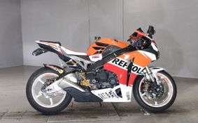 HONDA CBR1000RR 2013 SC59