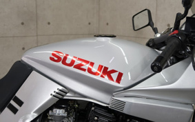SUZUKI GSX1100S KATANA 2000 GU76A