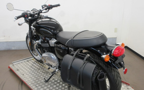 TRIUMPH BONNEVILLE T100 2017 DAD70G