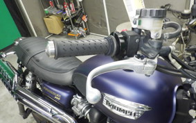 TRIUMPH SCRAMBLER 900 2014