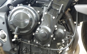 TRIUMPH STREET TRIPLE 85 2013