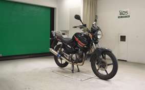 YAMAHA YBR125 2017