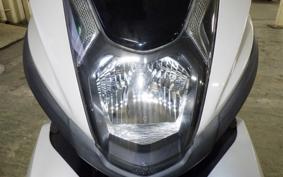 YAMAHA TRICITY 125 SE82J