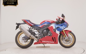 HONDA CBR1000RR RSP 2023 SC82