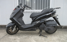 YAMAHA MAJESTYS SG28J