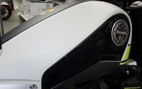 BENELLI レオンチーノ250