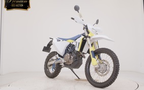 HUSQVARNA 701ED 2022