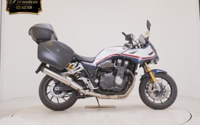 HONDA CB1300SB SUPER BOLDOR SP 2023 SC54
