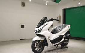 HONDA PCX125 2004 JK05