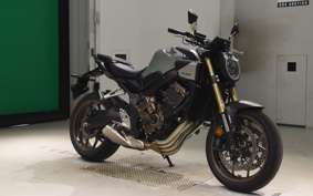 HONDA CB650R E-Clutch 2024 RH17