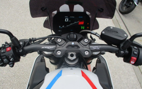 BMW S1000R 2022 0E51