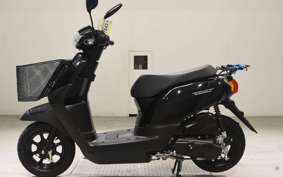 HONDA TACT-4ﾍﾞｰｼｯｸ 2002 AF79