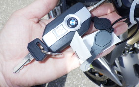 BMW S1000R 2023