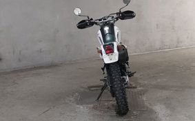 YAMAHA SEROW 250 DG17J