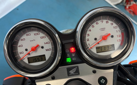 HONDA VTR 250 MC33