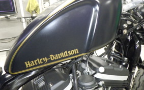 HARLEY XL883R 2005