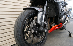 KAWASAKI Z1000 2015 ZRT00F