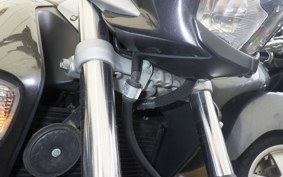 SUZUKI GSR250