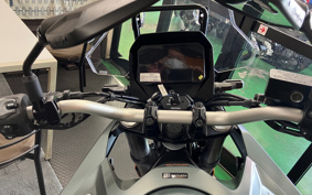 SUZUKI DL650 ( V-Strom 800 ) EM1BA